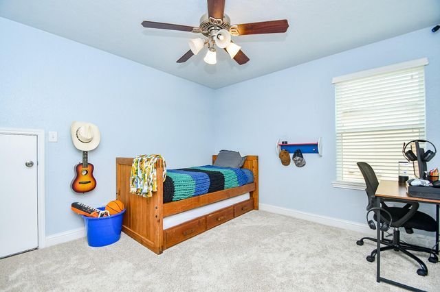 30057 Willow Walk, Brookshire, TX 77423