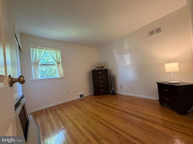 11107 RIDGEWAY ST, Philadelphia, PA 19116