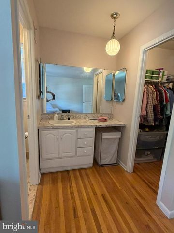 11107 RIDGEWAY ST, Philadelphia, PA 19116