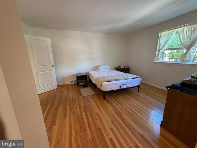 11107 RIDGEWAY ST, Philadelphia, PA 19116