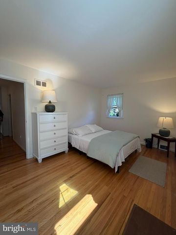 11107 RIDGEWAY ST, Philadelphia, PA 19116