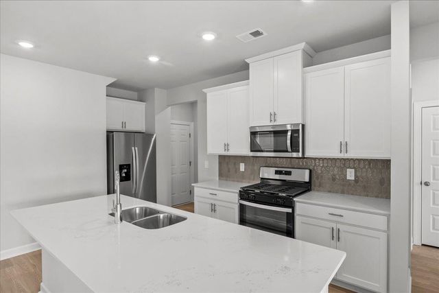 535 crowder Place, Piedmont, SC 29673