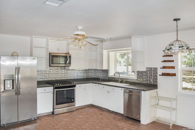 1263 Agaritaville, Spring Branch, TX 78070