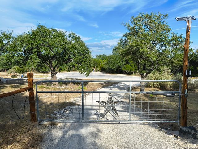 1263 Agaritaville, Spring Branch, TX 78070