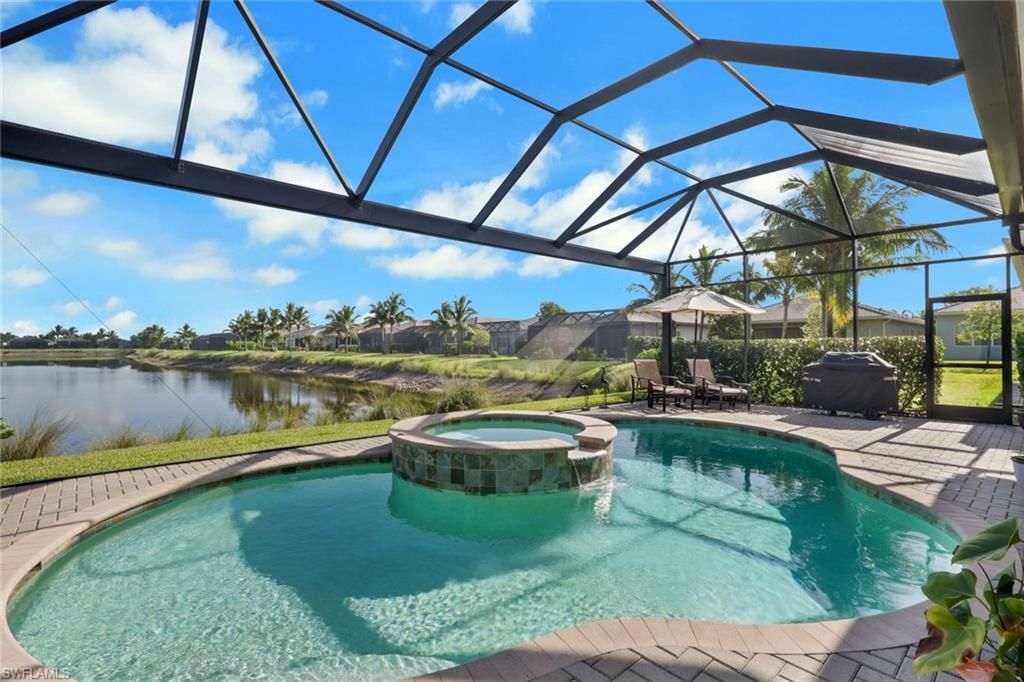 28658 Montecristo LOOP, BONITA SPRINGS, FL 34135 — photo 4