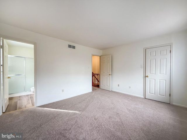 21 STOCKTON COURT, Newtown, PA 18940