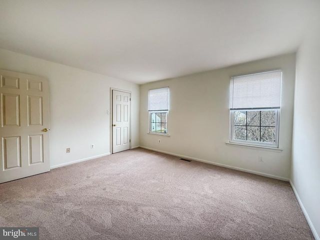 21 STOCKTON COURT, Newtown, PA 18940