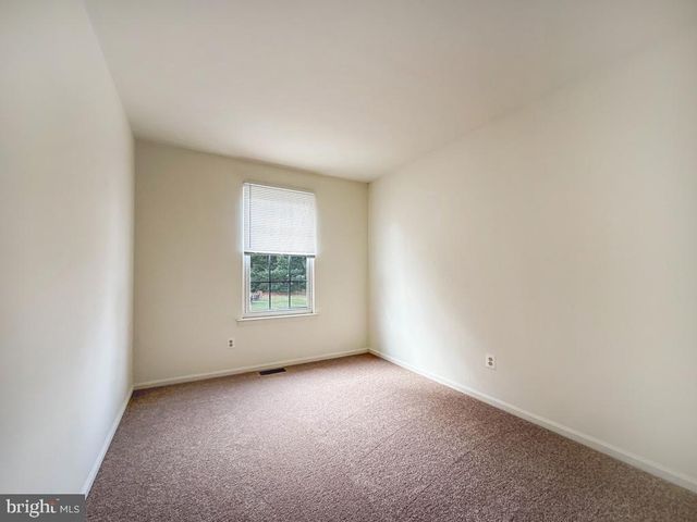 21 STOCKTON COURT, Newtown, PA 18940