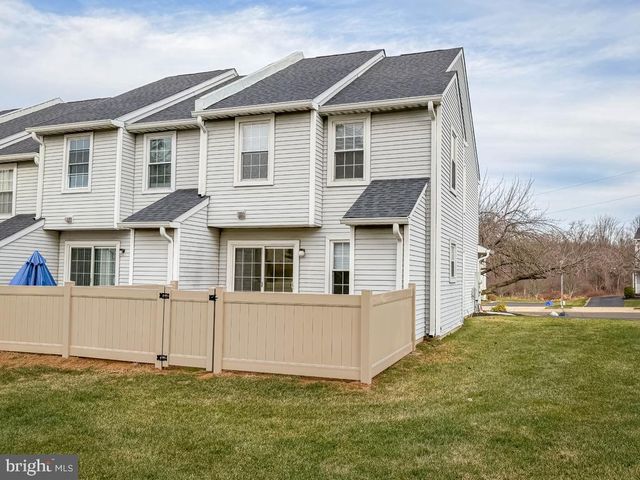 21 STOCKTON COURT, Newtown, PA 18940