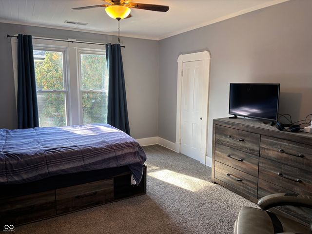 129 S Franklin Street, Knightstown, IN 46148