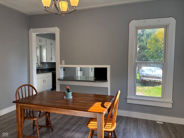 129 S Franklin Street, Knightstown, IN 46148