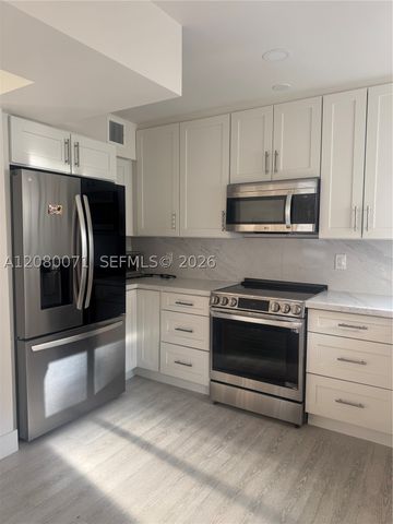 2936 SW 23rd St 0, Miami, FL 33145