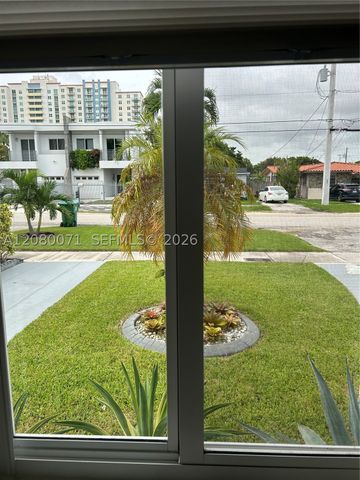 2936 SW 23rd St 0, Miami, FL 33145