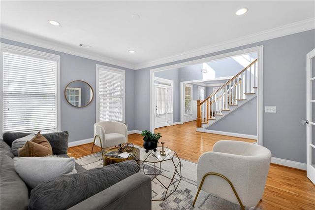 1767 Drew NW Drive, Atlanta, GA 30318