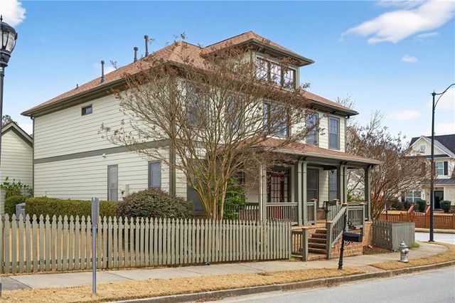 1767 Drew NW Drive, Atlanta, GA 30318