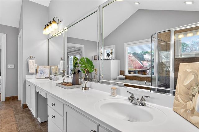 1767 Drew NW Drive, Atlanta, GA 30318