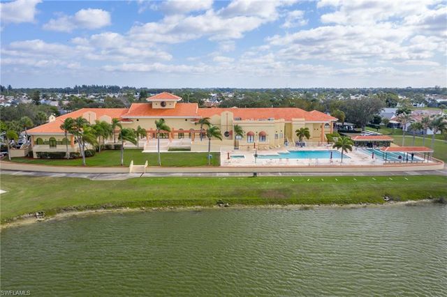 3646 Sabal Springs BLVD, North Fort Myers, FL 33917