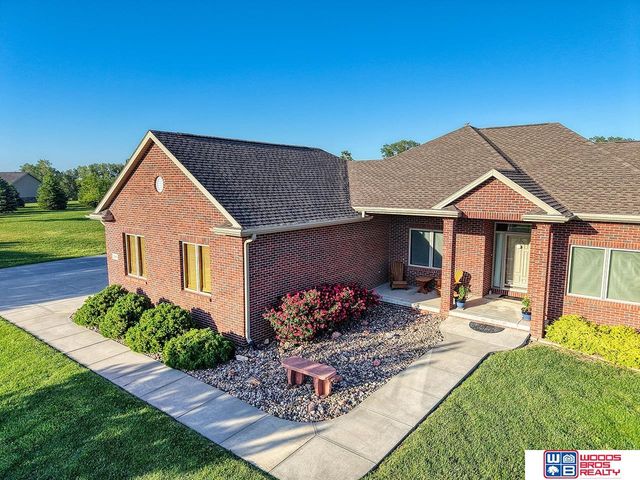 1900 N 129th Street, Lincoln, NE 68527