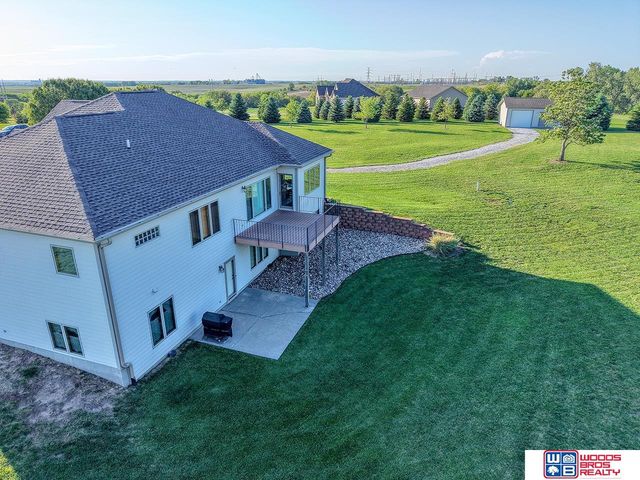1900 N 129th Street, Lincoln, NE 68527