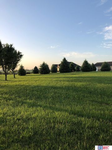 1900 N 129th Street, Lincoln, NE 68527