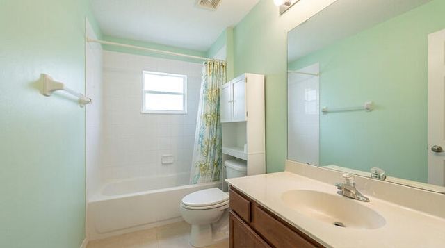 515 S Valencia Cir Circle SW, Vero Beach, FL 32968