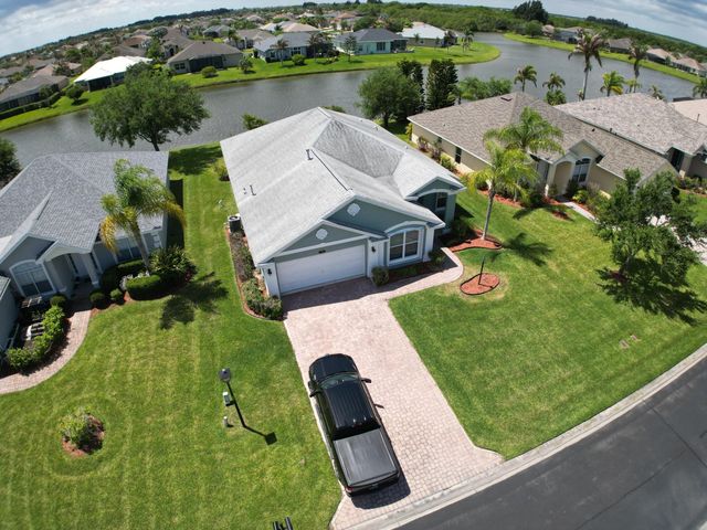 515 S Valencia Cir Circle SW, Vero Beach, FL 32968