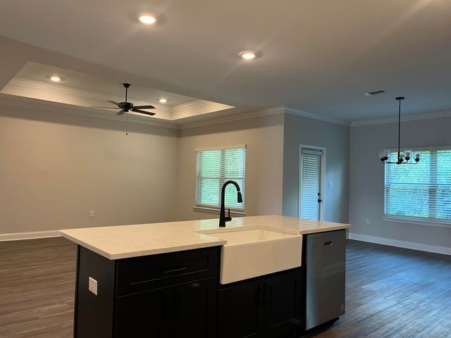 87 Castlewoods Way, Petal, MS 39465