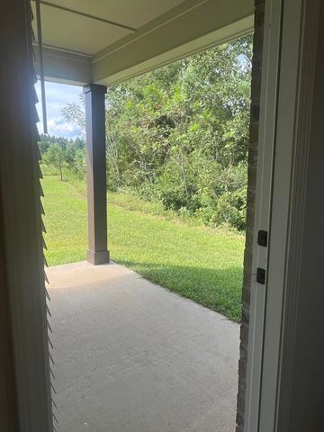 87 Castlewoods Way, Petal, MS 39465