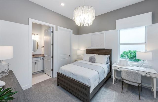 1987 Don Benito WAY, Naples, FL 34120