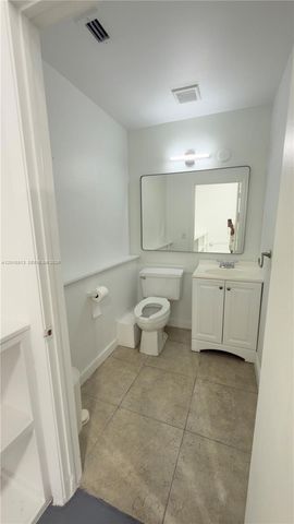 4444 SW 71st Ave 109, Miami, FL 33155