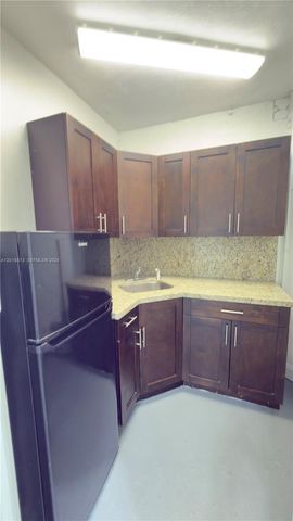4444 SW 71st Ave 109, Miami, FL 33155