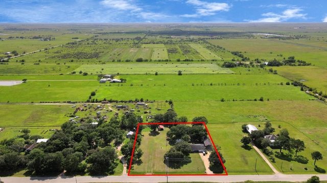 2990 Fm 1163 Rd, El Campo, TX 77437