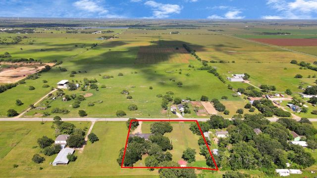 2990 Fm 1163 Rd, El Campo, TX 77437