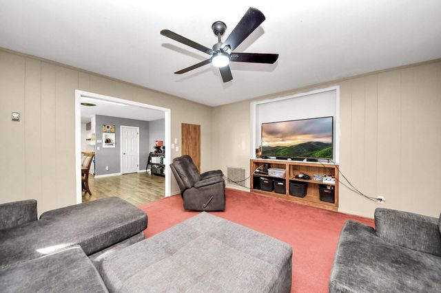 2990 Fm 1163 Rd, El Campo, TX 77437