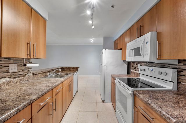5980 W Sample Road 104, Coral Springs, FL 33063