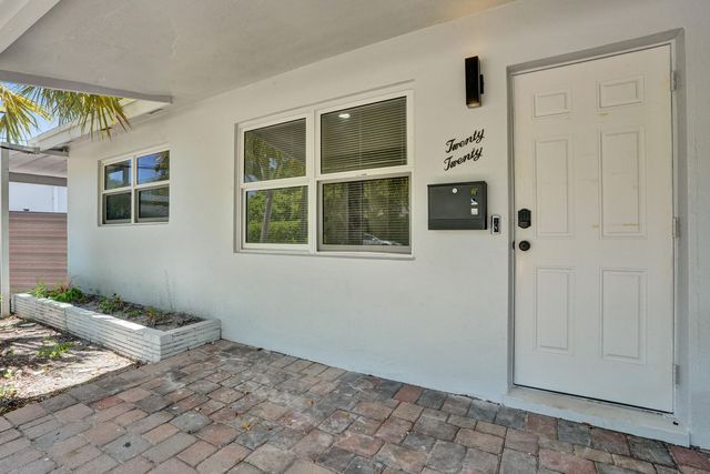 2020 NE 15th Street, Fort Lauderdale, FL 33304