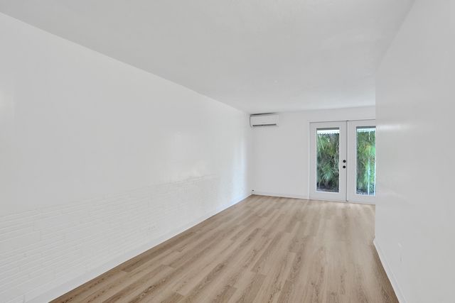 2020 NE 15th Street, Fort Lauderdale, FL 33304