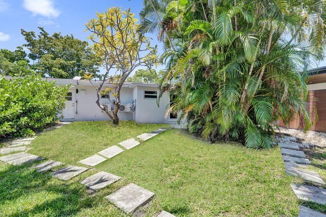 2020 NE 15th Street, Fort Lauderdale, FL 33304