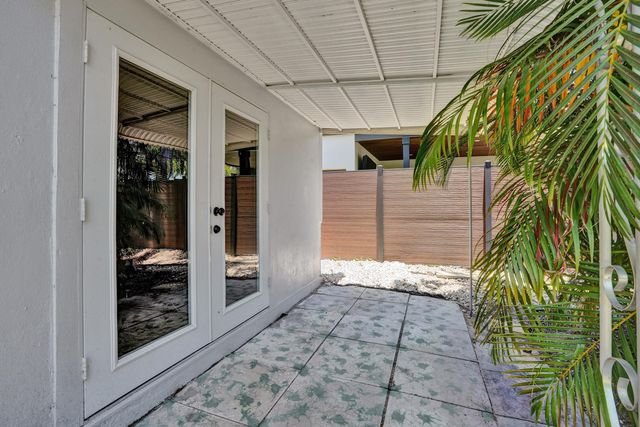 2020 NE 15th Street, Fort Lauderdale, FL 33304