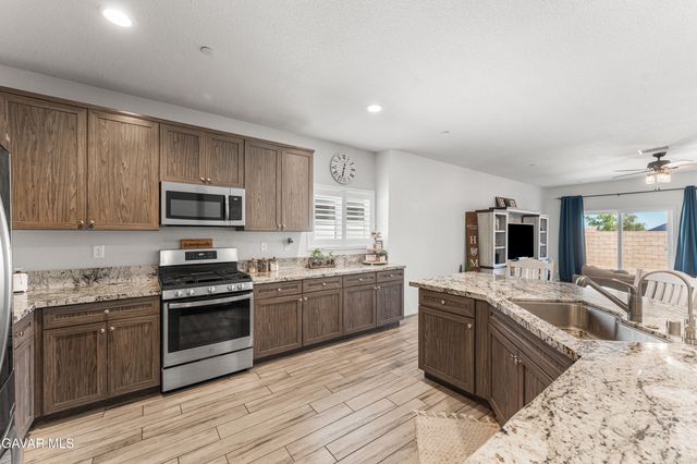 5645 W Avenue J15, Lancaster, CA 93536