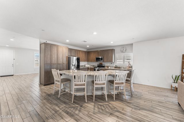 5645 W Avenue J15, Lancaster, CA 93536