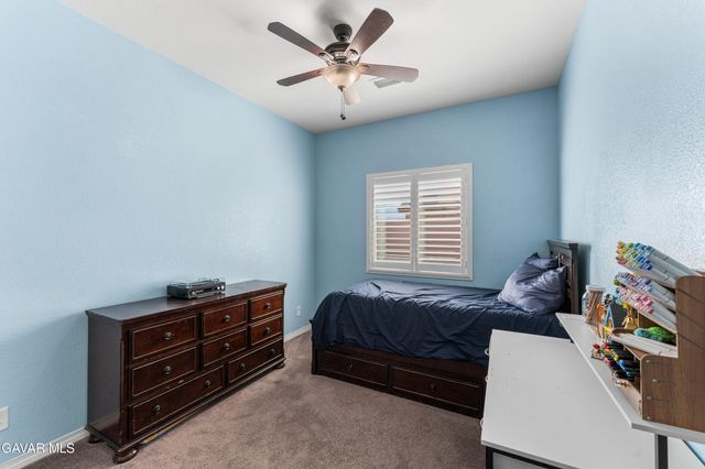 5645 W Avenue J15, Lancaster, CA 93536