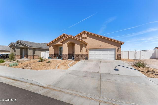 5645 W Avenue J15, Lancaster, CA 93536