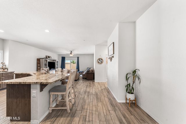 5645 W Avenue J15, Lancaster, CA 93536