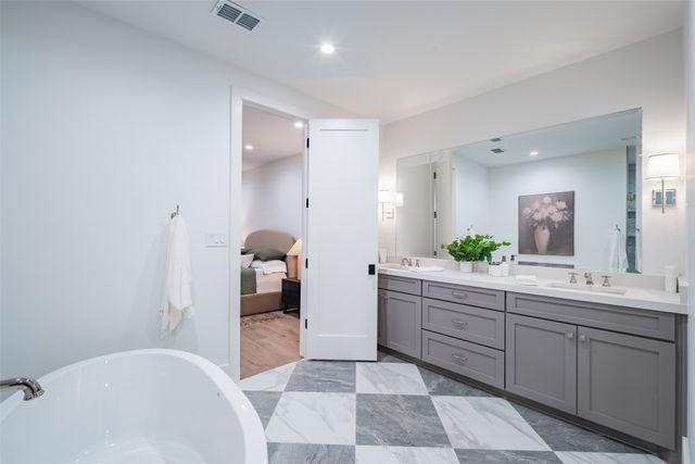 4529 Emerson Avenue 8, University Park, TX 75205