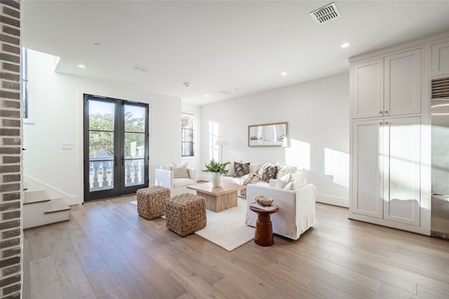 4529 Emerson Avenue 8, University Park, TX 75205