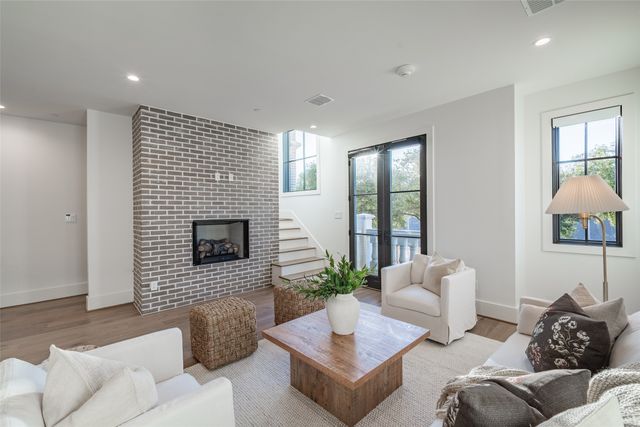 4529 Emerson Avenue 8, University Park, TX 75205