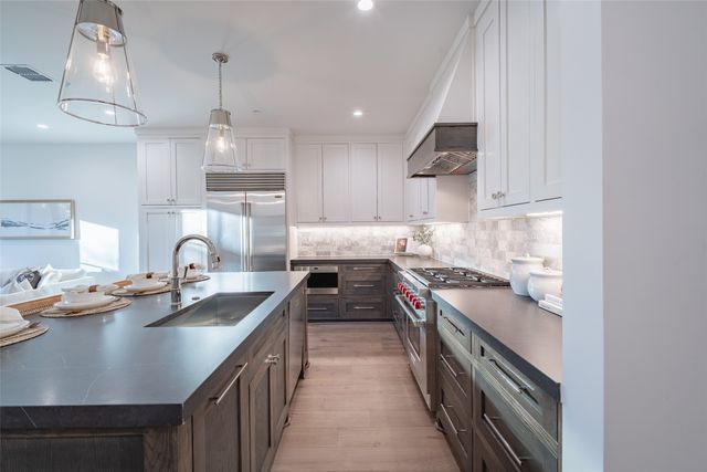 4529 Emerson Avenue 8, University Park, TX 75205