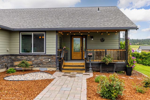21407 N Spotted Rd, Deer Park, WA 99006