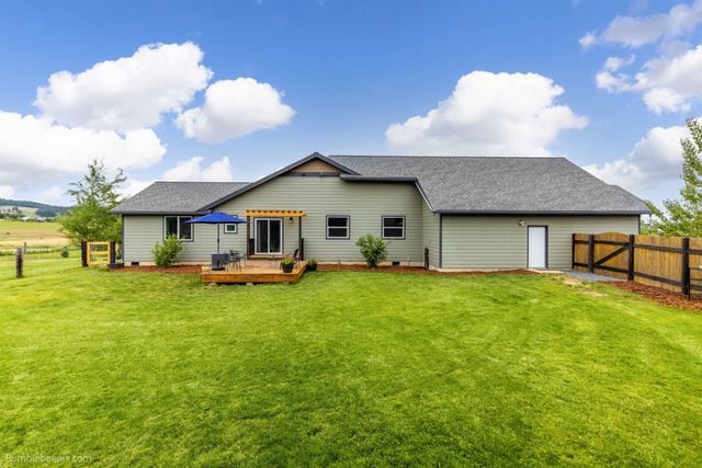 21407 N Spotted Rd, Deer Park, WA 99006